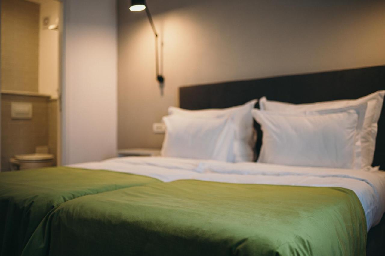 Nest Guesthouse Drobeta Turnu Severin Eksteriør billede