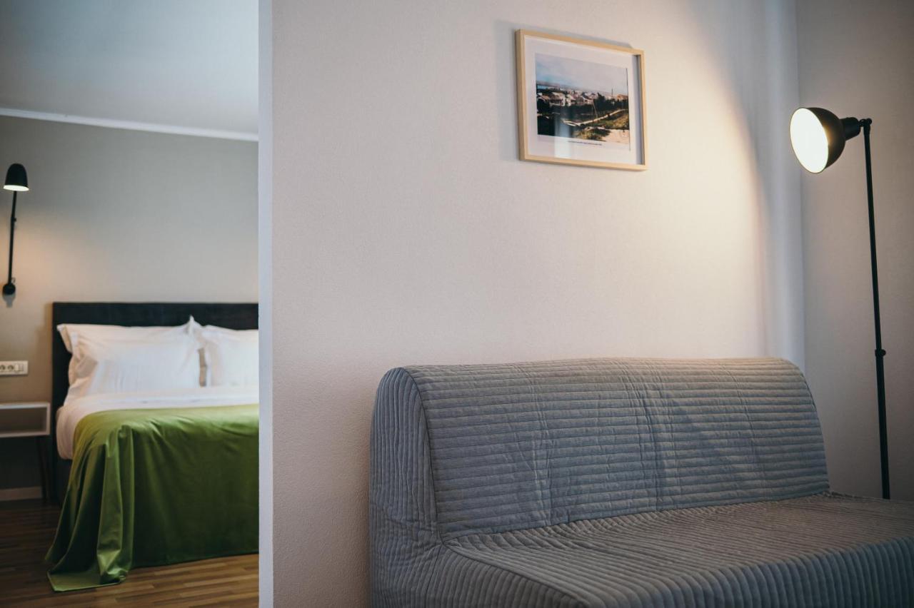 Nest Guesthouse Drobeta Turnu Severin Eksteriør billede