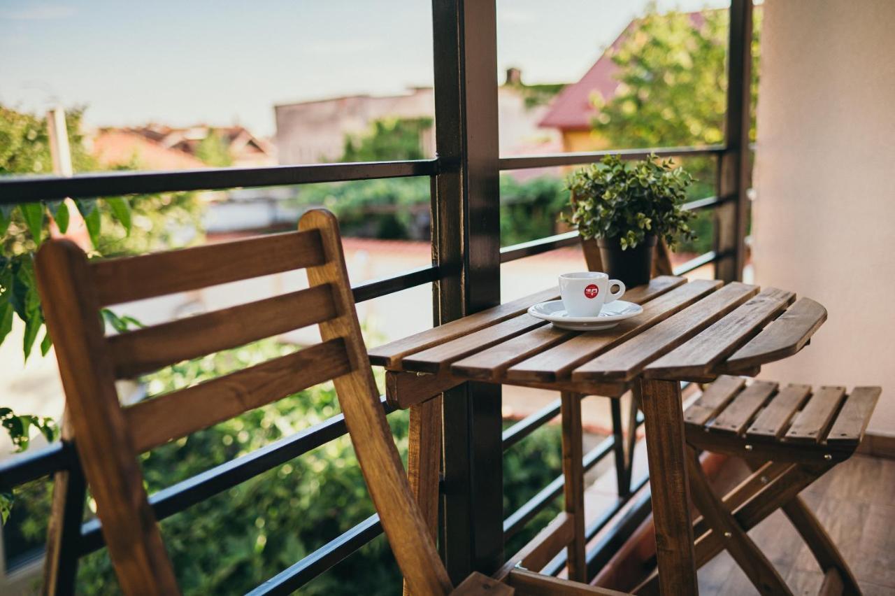 Nest Guesthouse Drobeta Turnu Severin Eksteriør billede