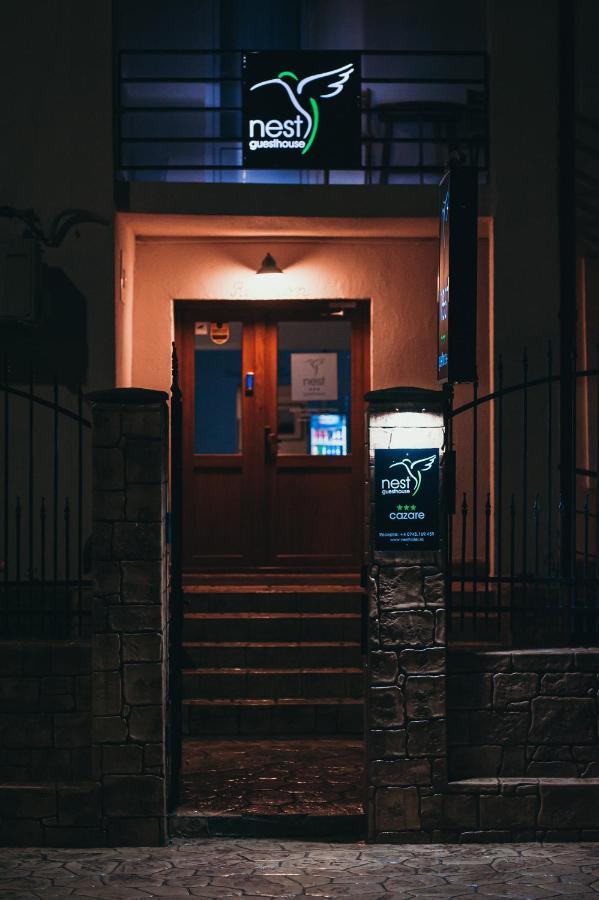 Nest Guesthouse Drobeta Turnu Severin Eksteriør billede
